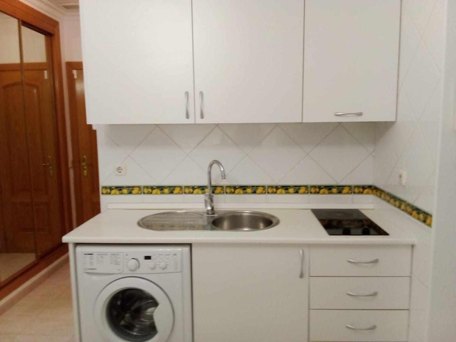 Coqueto Estudio En Calle Vela Benalmadena Phòng bức ảnh