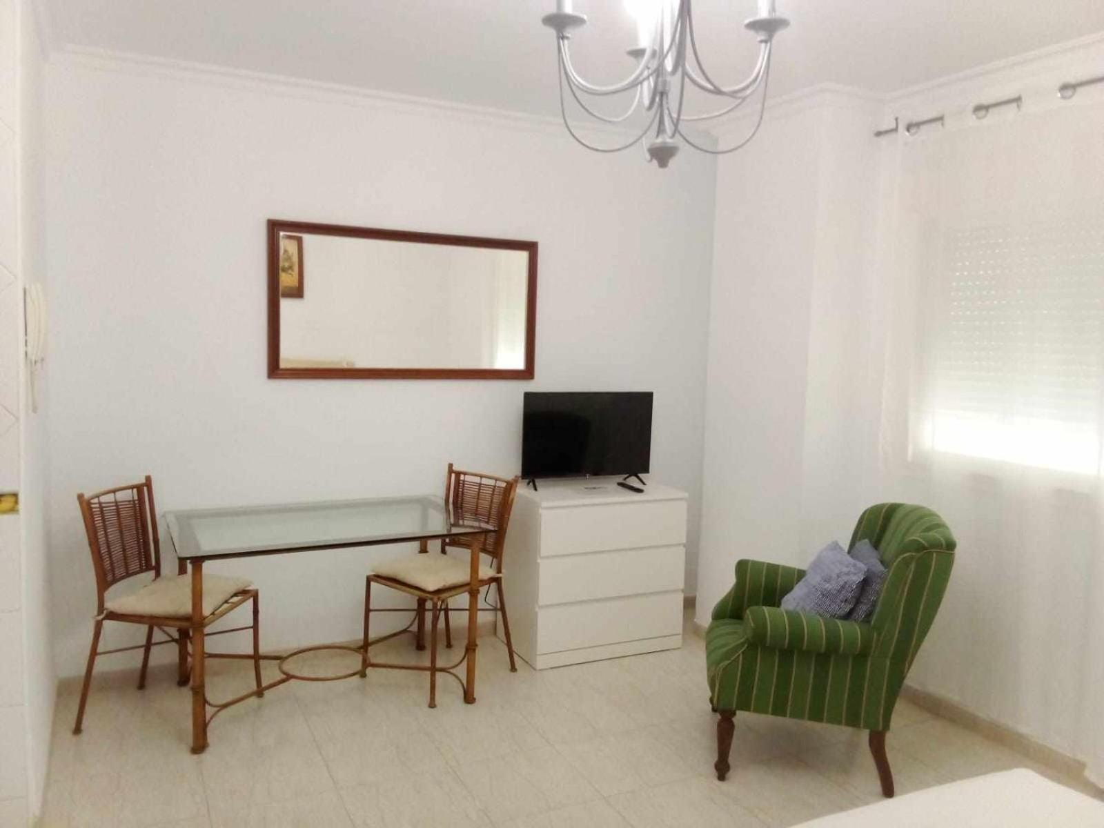Coqueto Estudio En Calle Vela Benalmadena Phòng bức ảnh