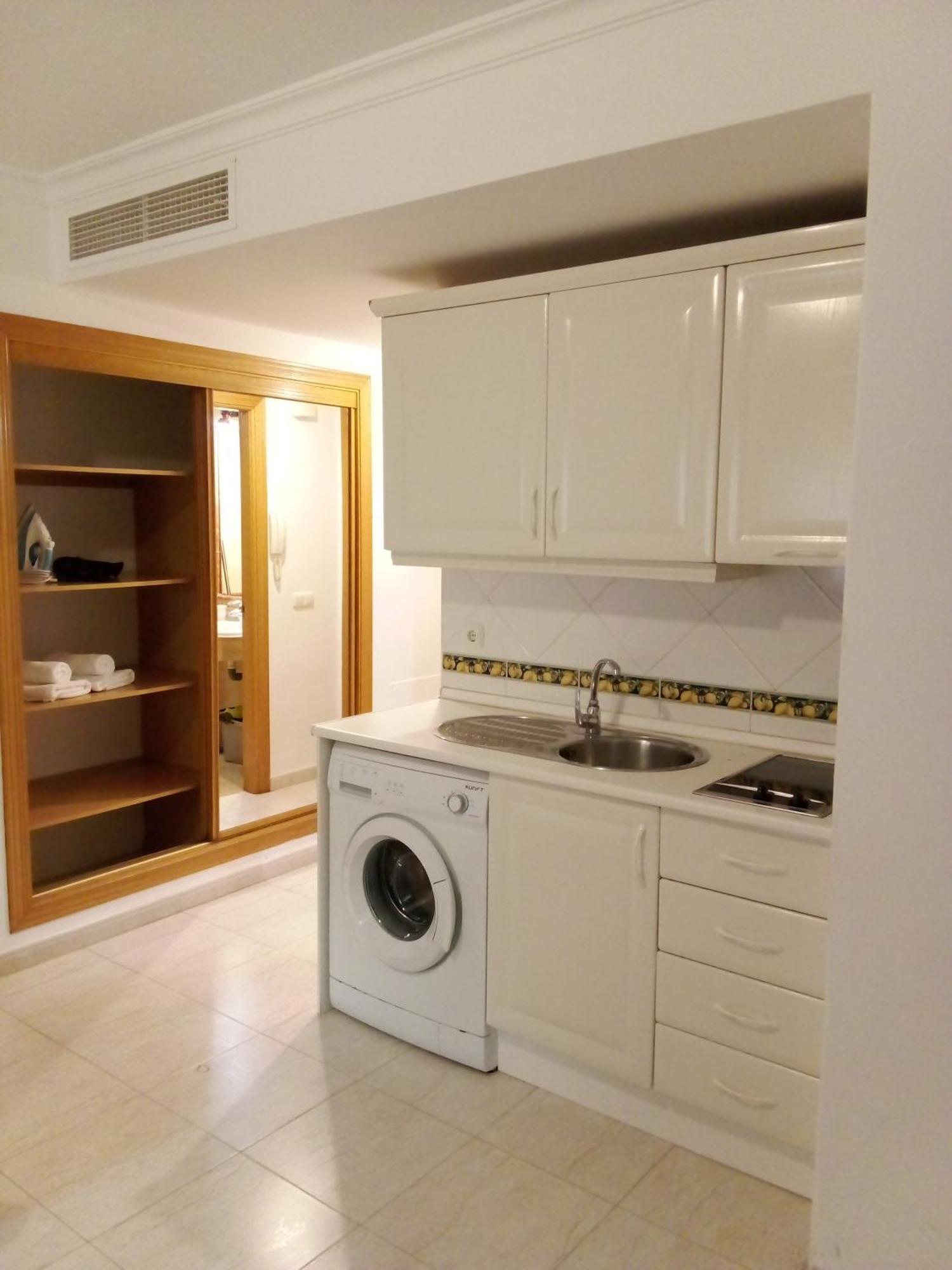 Coqueto Estudio En Calle Vela Benalmadena Ngoại thất bức ảnh